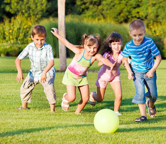 Jak przygotować przedszkolaka poprzez sport i zabawę