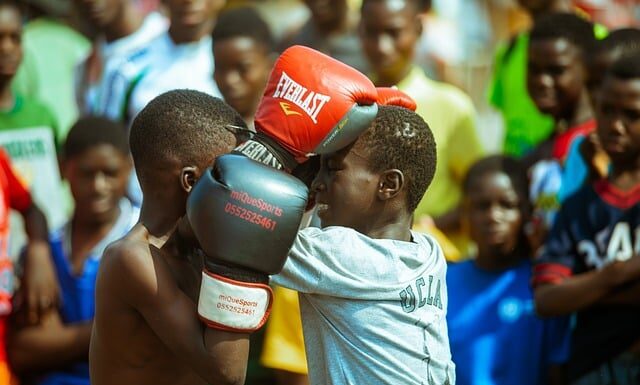 Jak ładnie zapakować szklankę?