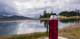 Co jest lepsze termos czy kubek termiczny?