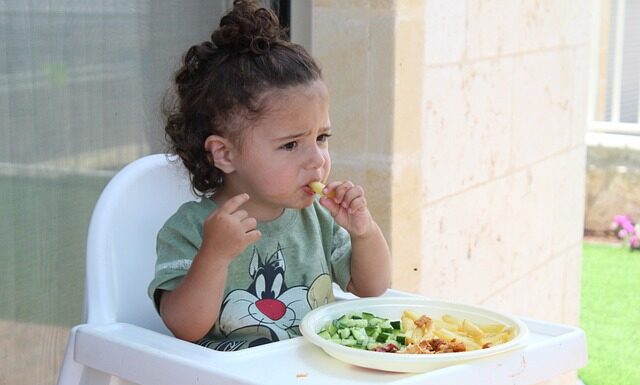 Jaki wybrać fotelik samochodowy dla rocznego dziecka?