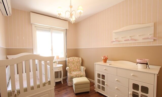 Jak skręcić łóżeczko? Jak skręcić łóżeczko?