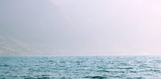 Przy jakiej prędkości działa poduszka powietrzna?