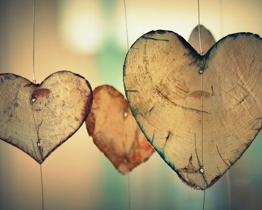 Z czym łączyć kolor brązowy?