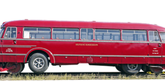 Ile litrów ma kosz łazienkowy?