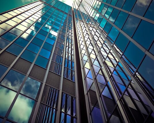 Co jest lepsze fronty lakierowane czy akrylowe?