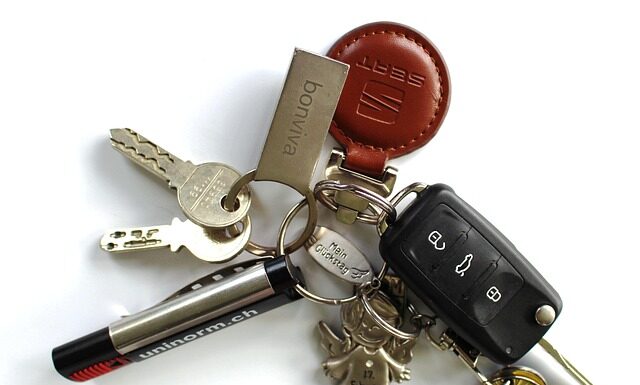 Jakie oświetlenie nad garażem? Jakie oświetlenie nad garażem?