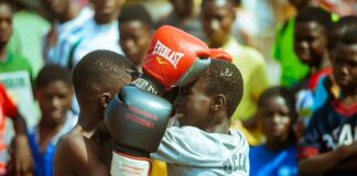 Jak ładnie zapakować kosz? Jak ładnie zapakować kosz?