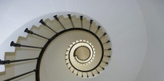 Na jakim biegu Kosic kosiarka bijakowa?