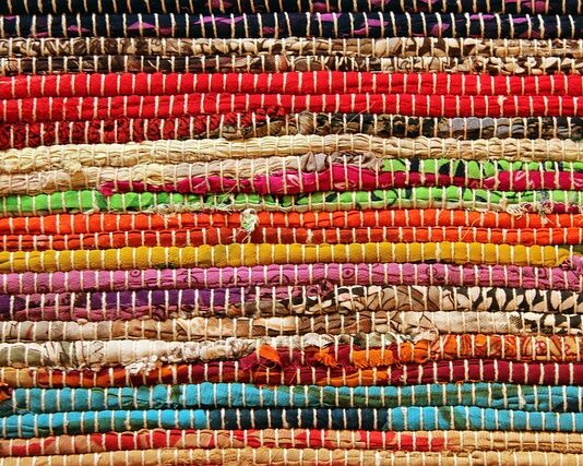 Gdzie wyrzucić dywaniki łazienkowe? Gdzie wyrzucić dywaniki łazienkowe?