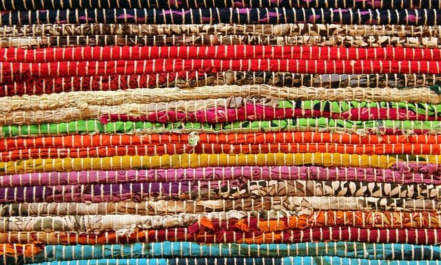 Gdzie wyrzucić dywaniki łazienkowe?