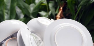 Dlaczego naczynia po wyjęciu ze zmywarki są matowe?